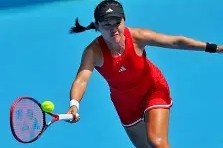 开云体育娱乐app-国际体育资讯：女子赛事中的激烈竞争！()