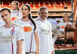 kaiyun sports-赛车手周冠宇的父亲  第2张