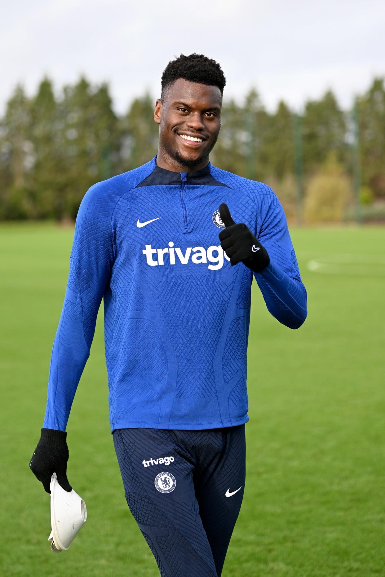 切尔西前锋入选国家队名单，球队士气大增()  第1张