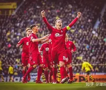 开云官方在线-弗赖堡队在主场获得重要胜利，士气高涨()  第1张