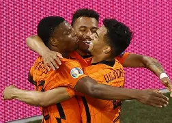 开云体育官网-荷兰新秀闪耀，漂亮进球引领胜势！(荷兰进球视频世界杯)  第2张