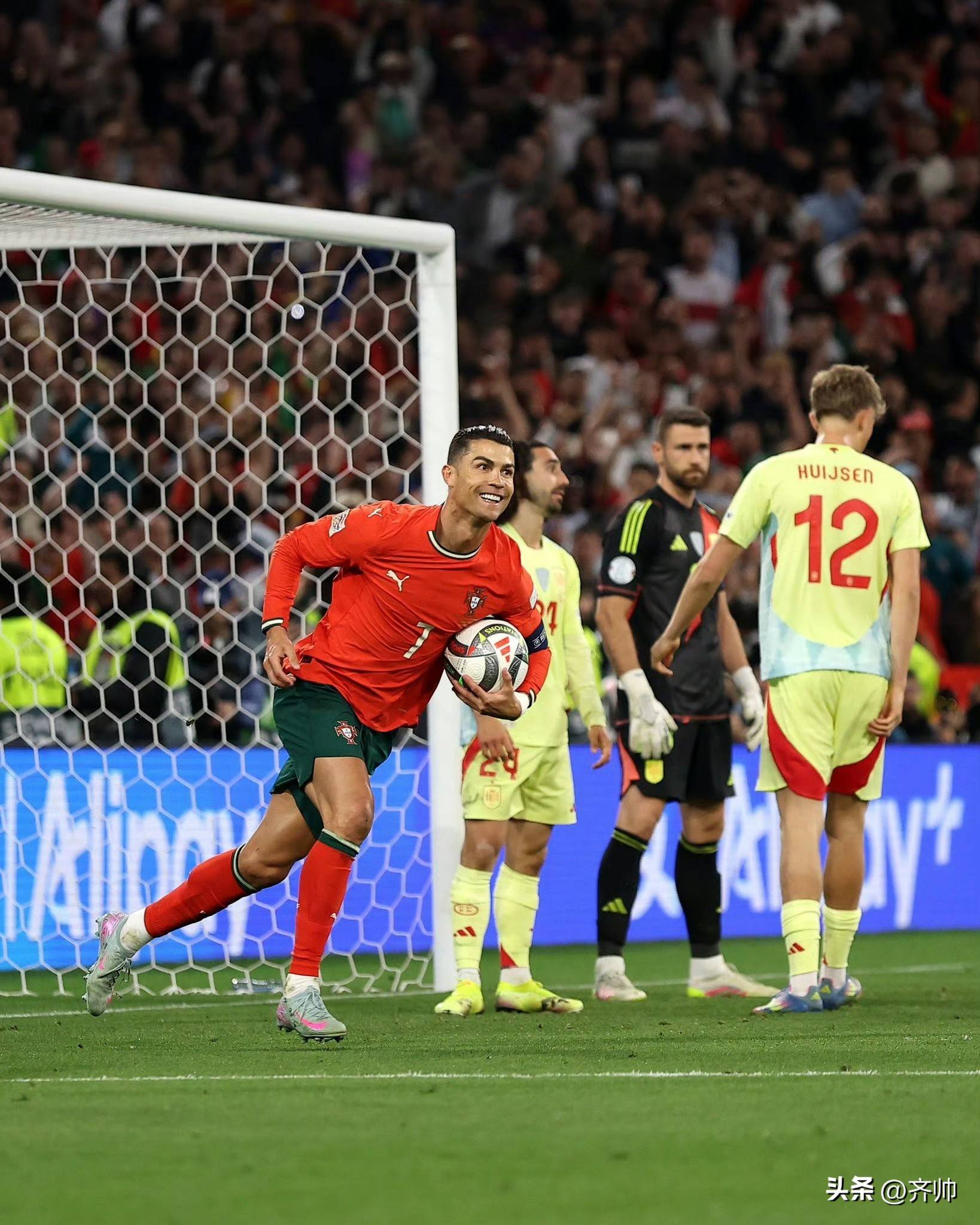 kysports-葡萄牙队大获全胜,C罗带领球队前进之路() 第1张 kysports-葡萄牙队大获全胜,C罗带领球队前进之路() 第1张