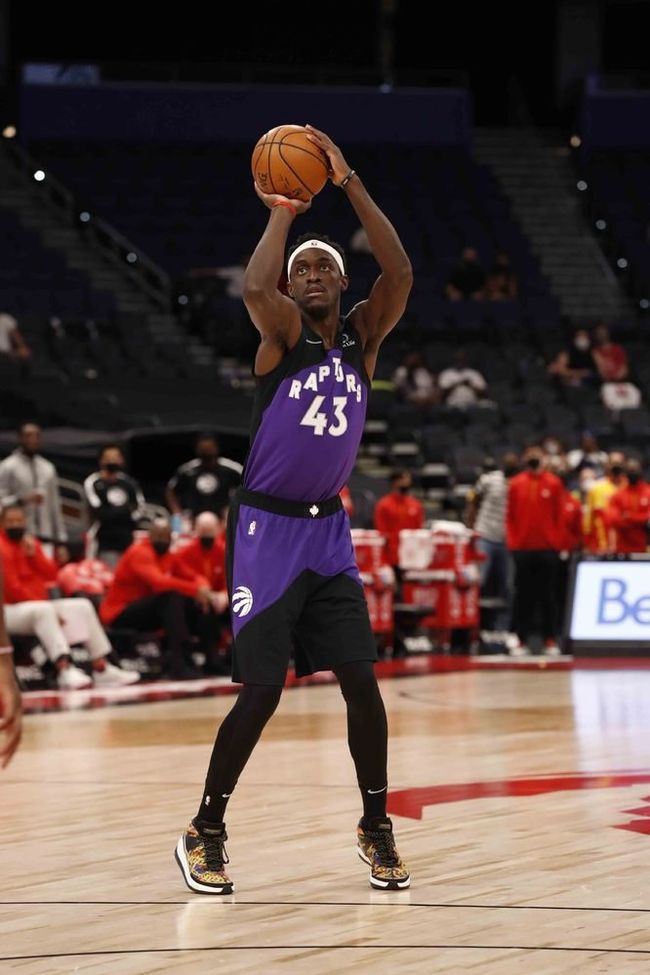 凶狠肘击在国际篮球赛场上会怎么处罚  第2张