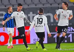 教练出手就摆谱!南安普敦主场横扫直落三球() 第2张 教练出手就摆谱!南安普敦主场横扫直落三球() 第2张