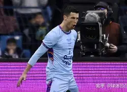 开云体育入口-尤文轻松击败巴萨，C罗再度独揽进球()  第1张