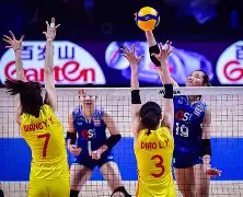 开云体育娱乐app-国际体育资讯：女子赛事中的激烈竞争！()  第2张