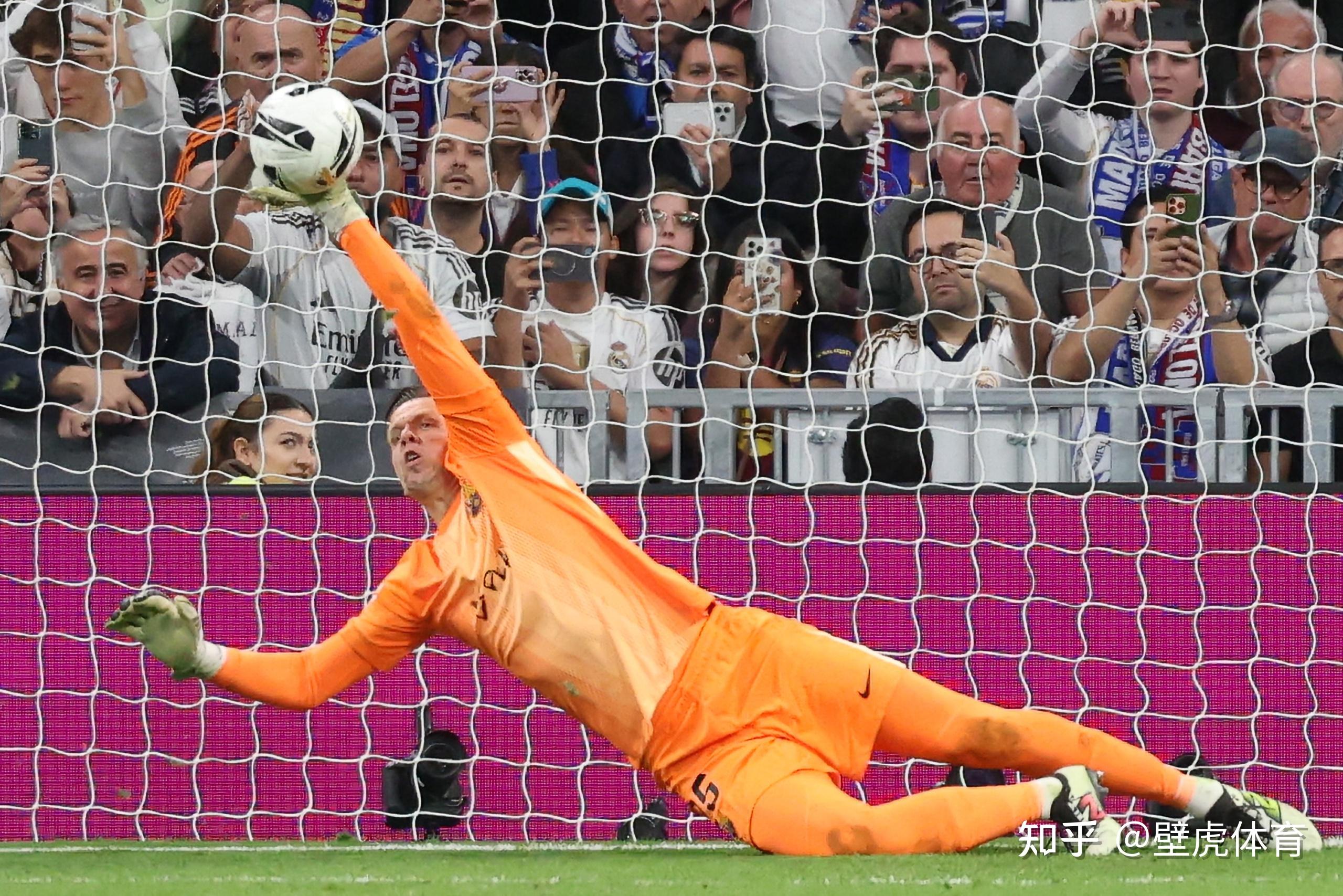 开云官方在线-巴萨再遭对手逆袭，三连败难以承受！()  第2张