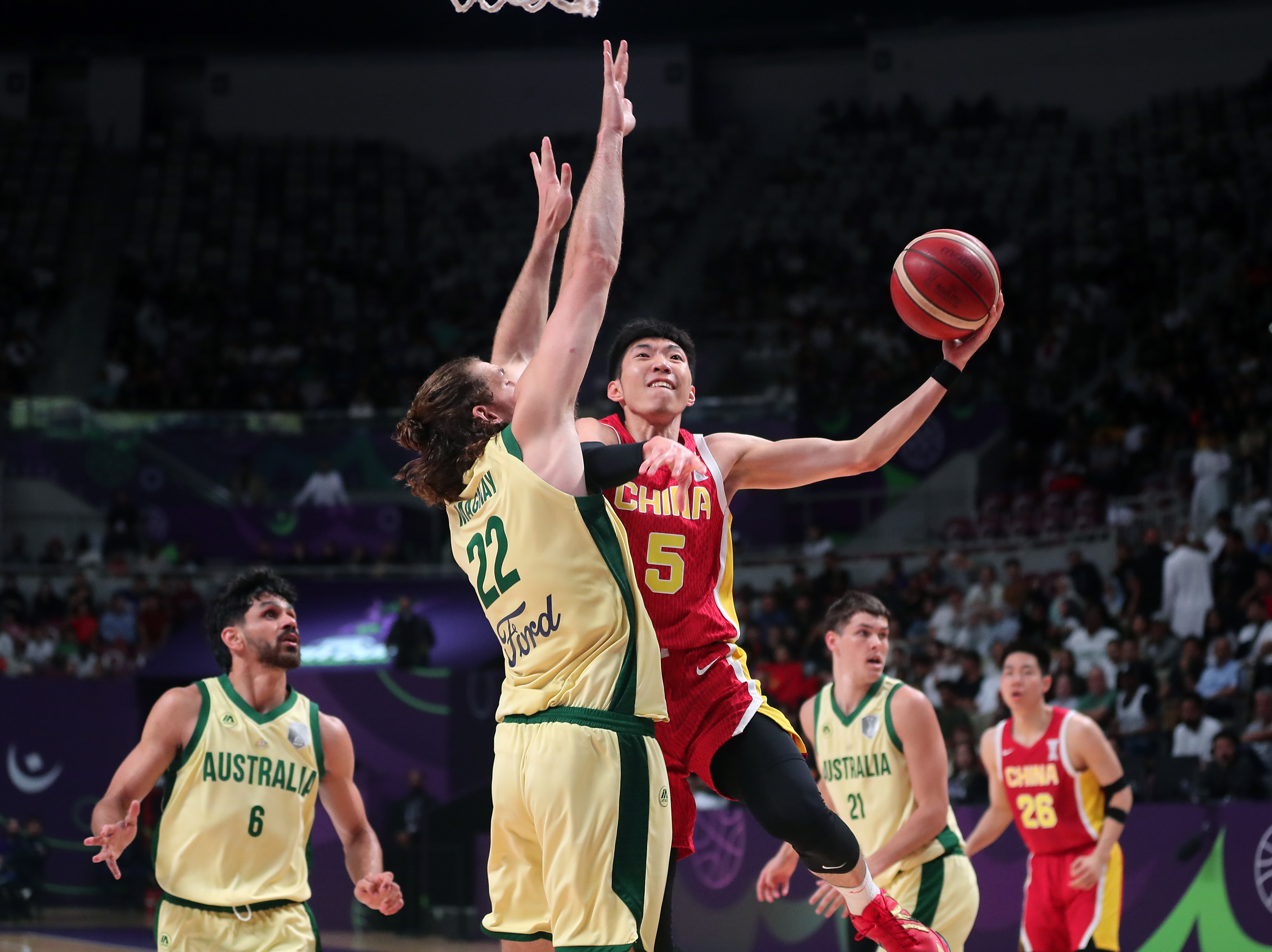 开云官方在线入口-国际篮坛新晋球员亮相技术精湛备受瞩目()  第2张